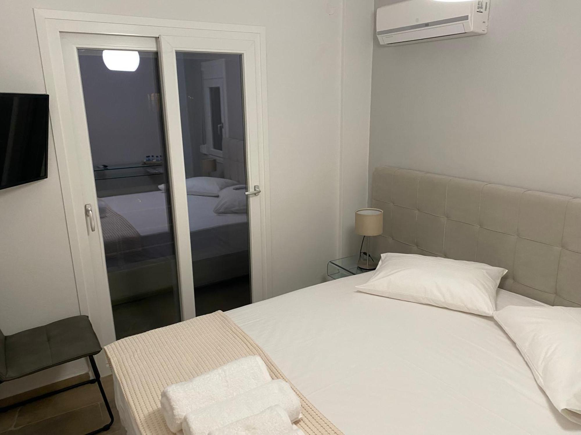 Korelis Apartments Agia Anna  Exterior foto